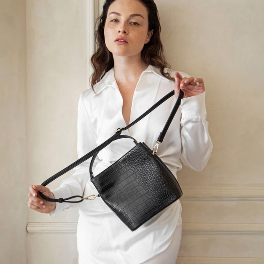 Revolve AOTA Elena Black Bucket Bag Crossbody - Picture 2 of 5